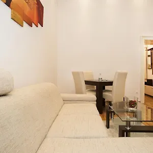 Apartamento Charlotte Close To Opera, Budapest